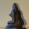 sculpture femme monstre pierre rocher