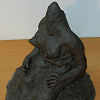 sculpture femme monstre pierre rocher
